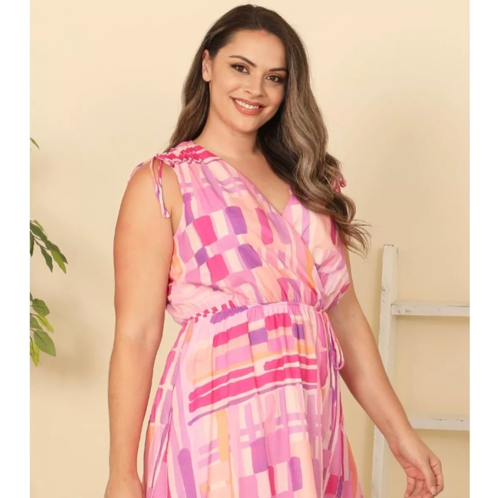 Flirty Summer Geometric Print Dress